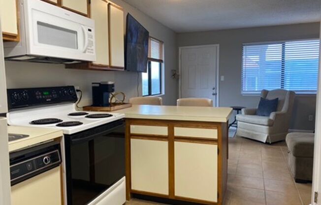 1 bed, 1 bath, $1,600, Unit # 339