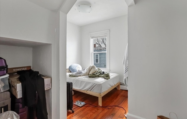 10 BYNNER ST