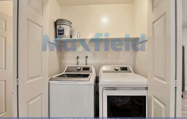 2 beds, 1 bath, $1,199, Unit 09