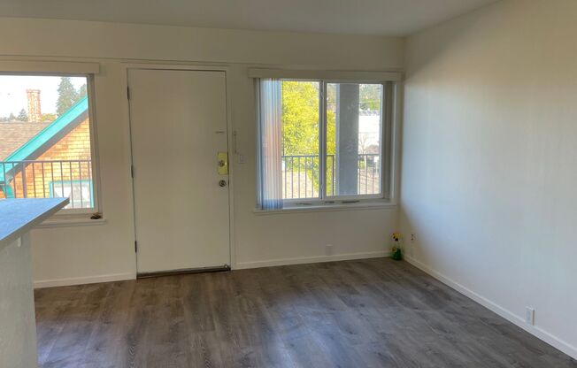 1 bed, 1 bath, 520 sqft, $2,287, Unit 16