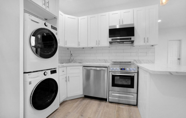 500 E 73 ST