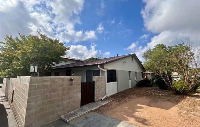 8907 Tronewood #D