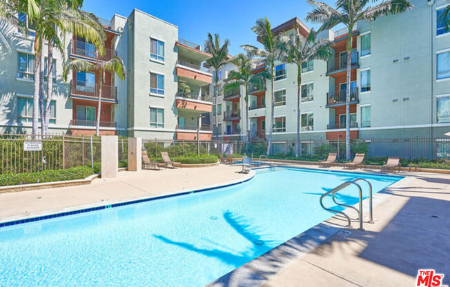 1 bed, 1 bath, 874 sqft, $2,600, Unit 333