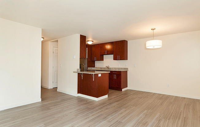 2 beds, 2 baths, 930 sqft, $3,375, Unit 309