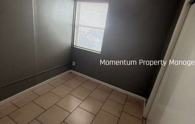 2909 N 17th St. Tampa, FL 33605