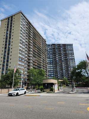2 beds, 2 baths, 1,200 sqft, $3,800, Unit 6N