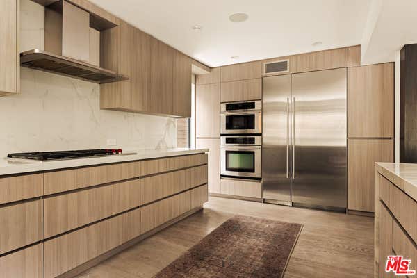 9903 ANTHONY PL