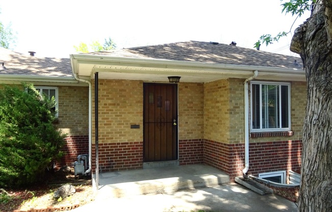 Two Bedroom Apartment With Hardwood Floors Throughout