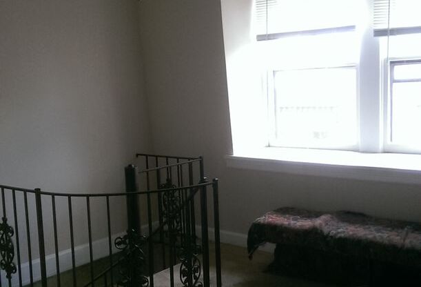For Rent: Stylish Urban Living at 820 Park Ave– Your City Lifestyle Awaits!