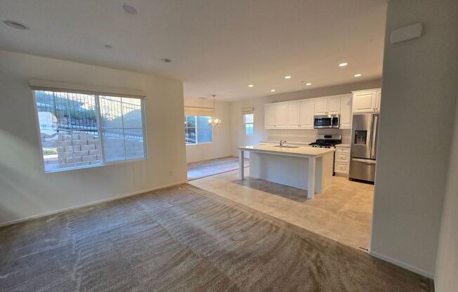 3BR / 2.5BA Dream home in the heart of El Cajon!