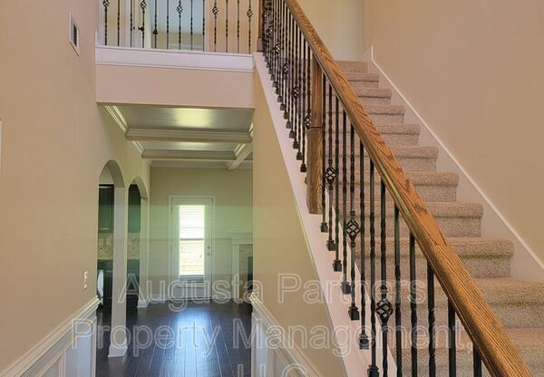 3453 CONIFER TRL