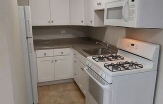 1 bed, 1 bath, 530 sqft, $885, Unit IV A-01