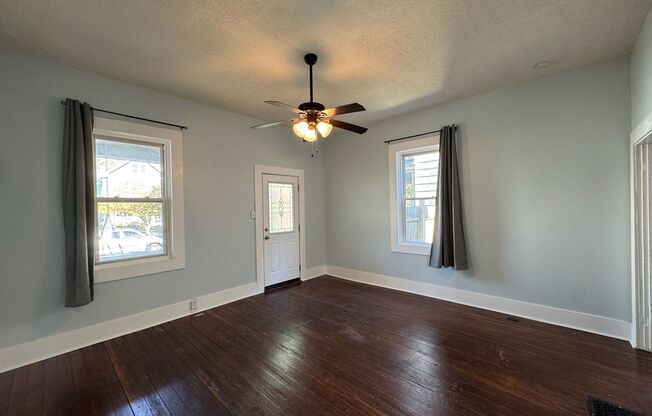 Recently Renovated 4 Bed/2 Bath House in Heart of Dayton Business District Only $2800/mo!