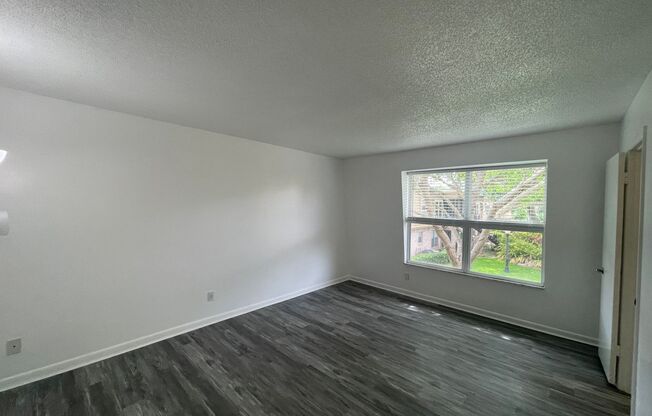 GREAT ONE BEDROOM CONDO IN WINTER PARK!