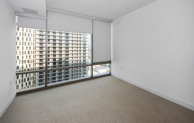 1 bed, 1 bath, $3,400