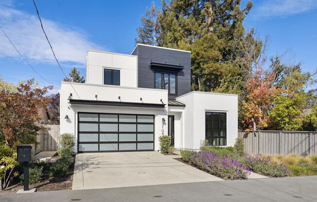 Luxurious Modern Single Family Home Available in West Menlo Park Available Now!