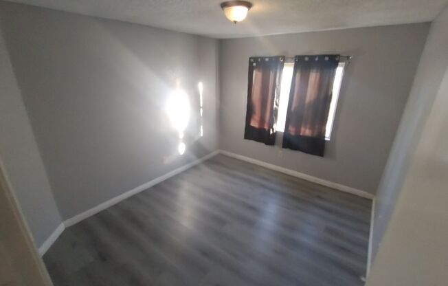 3 beds, 2 baths, $2,750