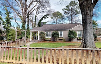 Adorable and clean Midwood cottage.