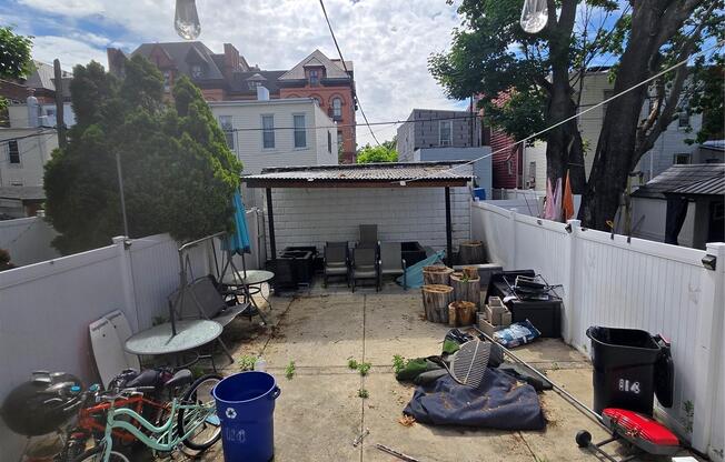 114 ESSEX ST