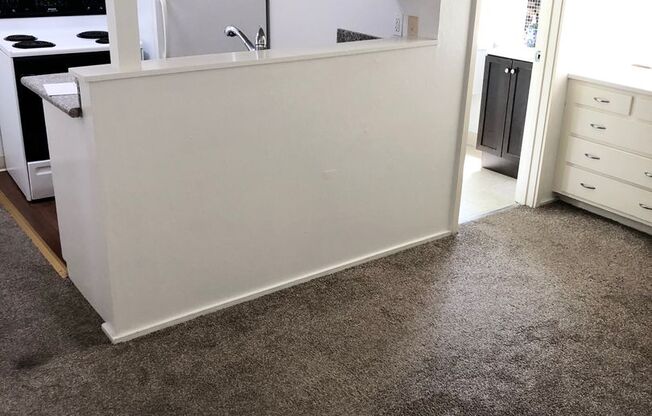 Studio, 1 bath, 260 sqft, $1,595, Unit 19