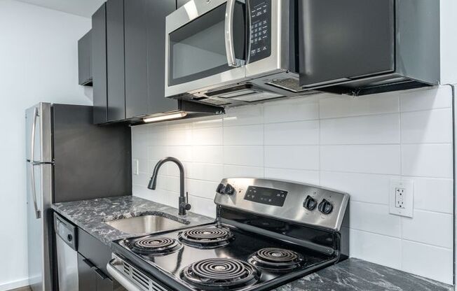 1 bed, 1 bath, 457 sqft, $1,325, Unit 37