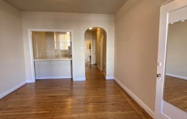 Studio, 1 bath, $1,750, Unit 4