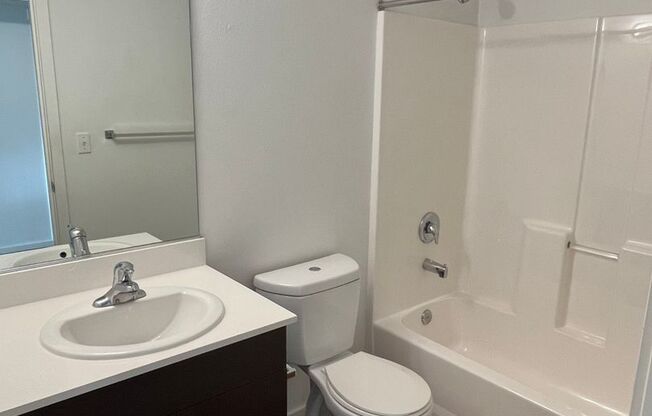 1 bed, 1 bath, 750 sqft, $2,395, Unit 1308-A