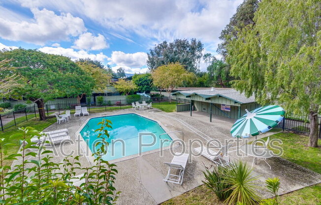 278 MONROE DR