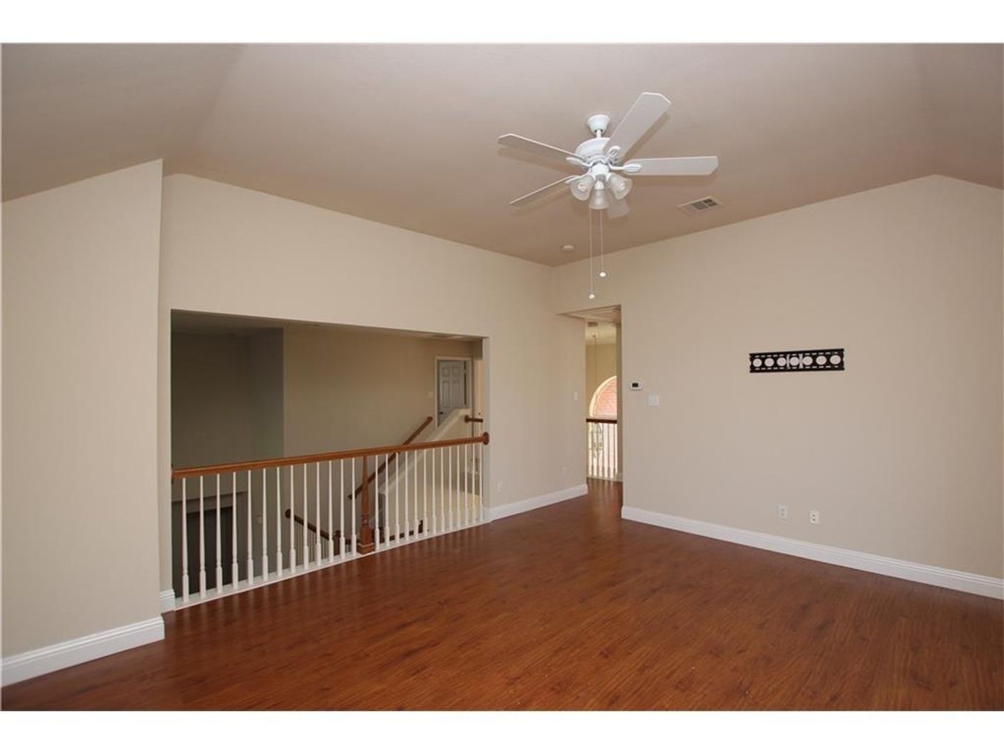Amazing 5 Bedroom open floor plan house. Paint inside and outside.