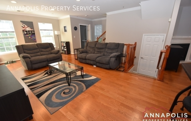 2140 HIDEAWAY CT