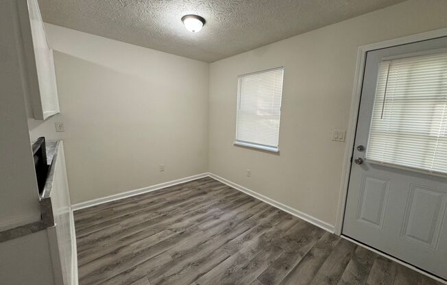 Completely Renovated 2 Bedroom 2 Bath Located off of Veterans Memorial Hwy