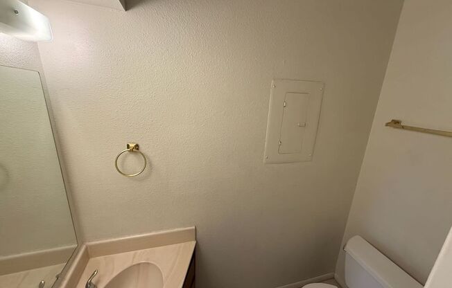 2 beds, 1.5 baths, $1,200, Unit # 146