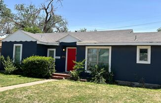 Great Property just blocks from Texas Tech 2803 30th Street. $500 OFF FIRST MONTHS RENT!