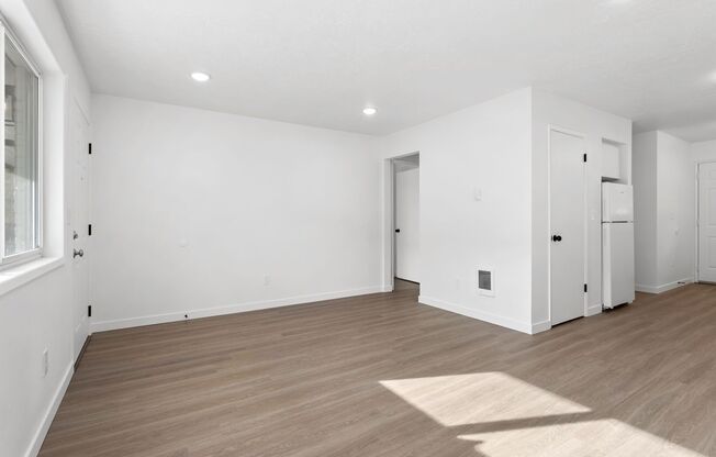 1 bed, 1 bath, 600 sqft, $1,395, Unit 1922