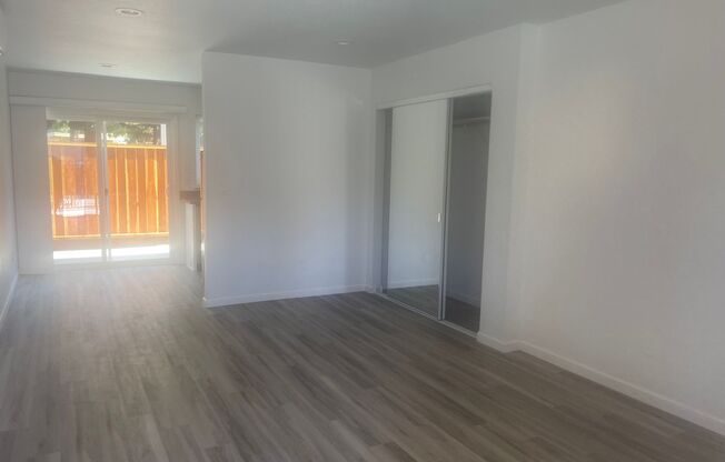 1 bed, 1 bath, 670 sqft, $2,250, Unit 06