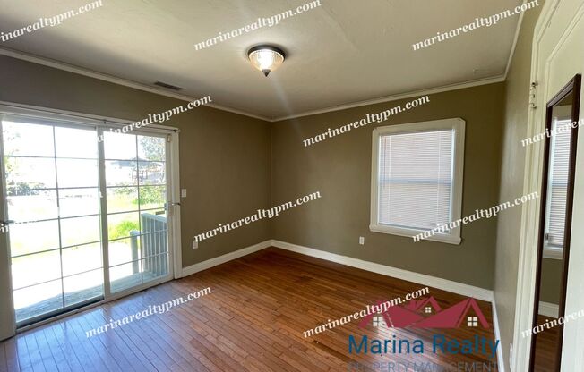 2 beds, 1 bath, $2,200