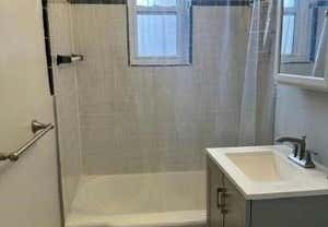 Studio, 1 bath, $1,700, Unit 4C