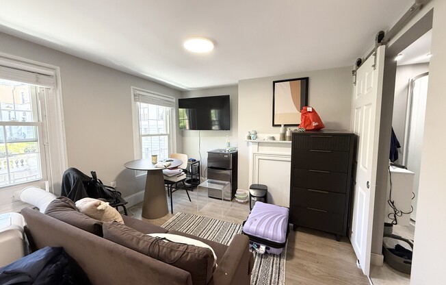 14 DERNE ST