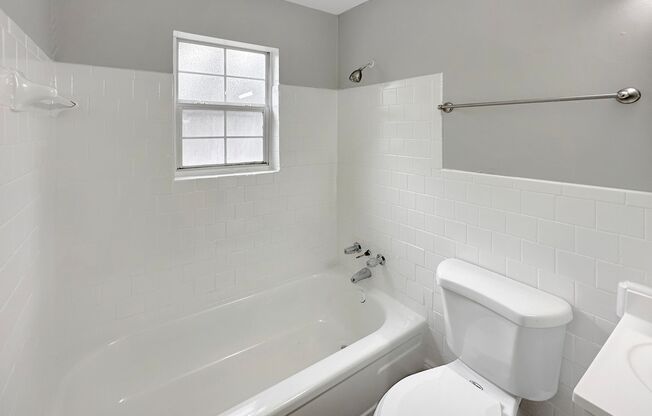 Valley Creek Apartments