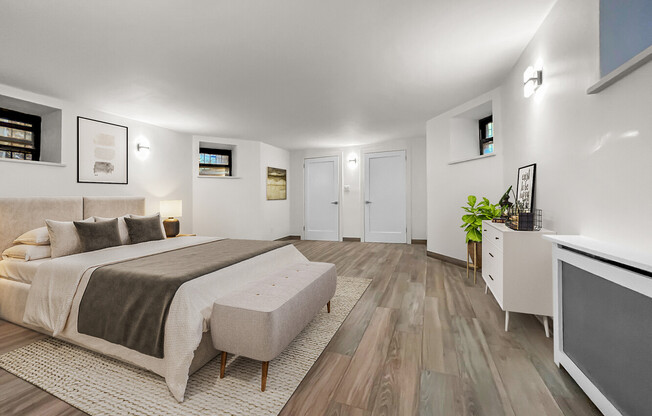 149 E 81 ST