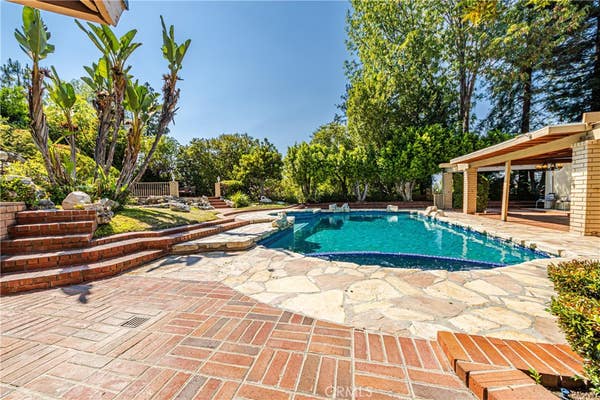 18022 LK ENCINO DR