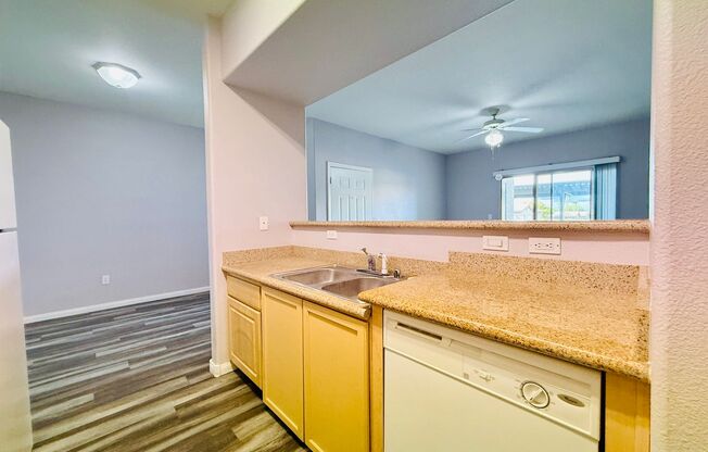 1 bed, 1 bath, $1,225, Unit # 1155