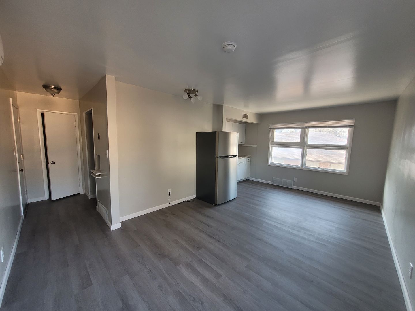 $495 - STUDIO - Newly remodeled multi-family home