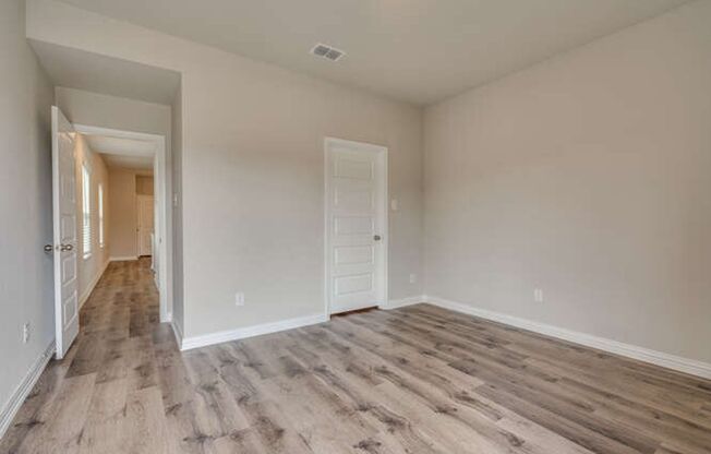 1 bed, 1 bath, 851 sqft, $1,550, Unit 10171P