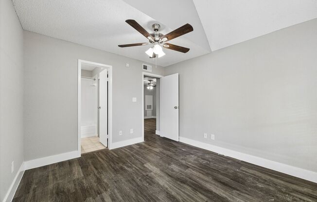 2 beds, 2 baths, 800 sqft, $1,495, Unit 4129