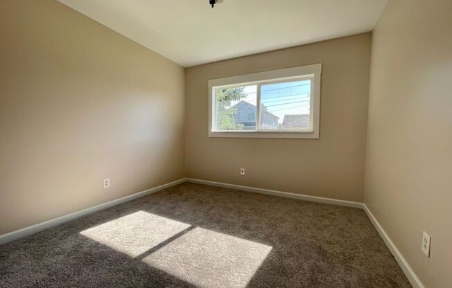 3 beds, 1 bath, $2,150