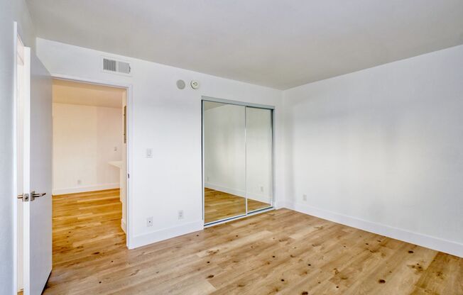3232 W. Avenue 32