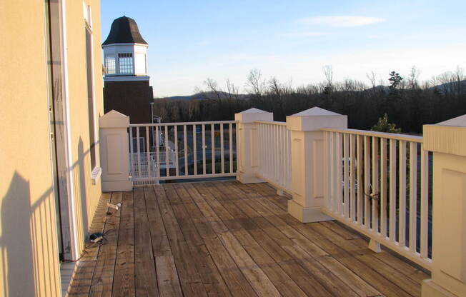 3 beds, 2 baths, 2,130 sqft, $2,800, Unit Ste #221