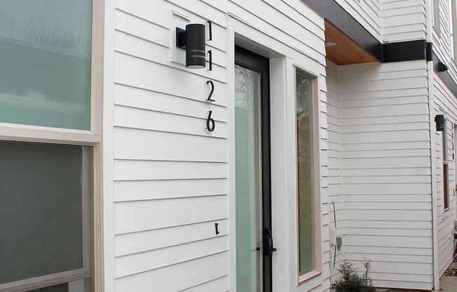 Recent Construction 3 Bedroom Custom Townhome in the Perfect Sellwood Location!