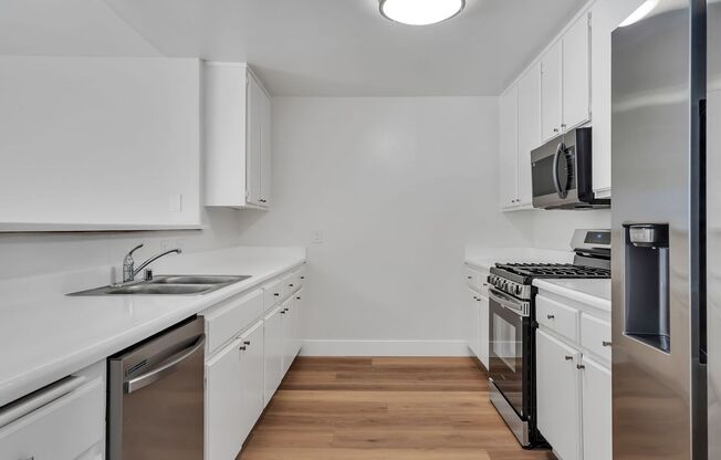 Bentley Luxury Investments LLC